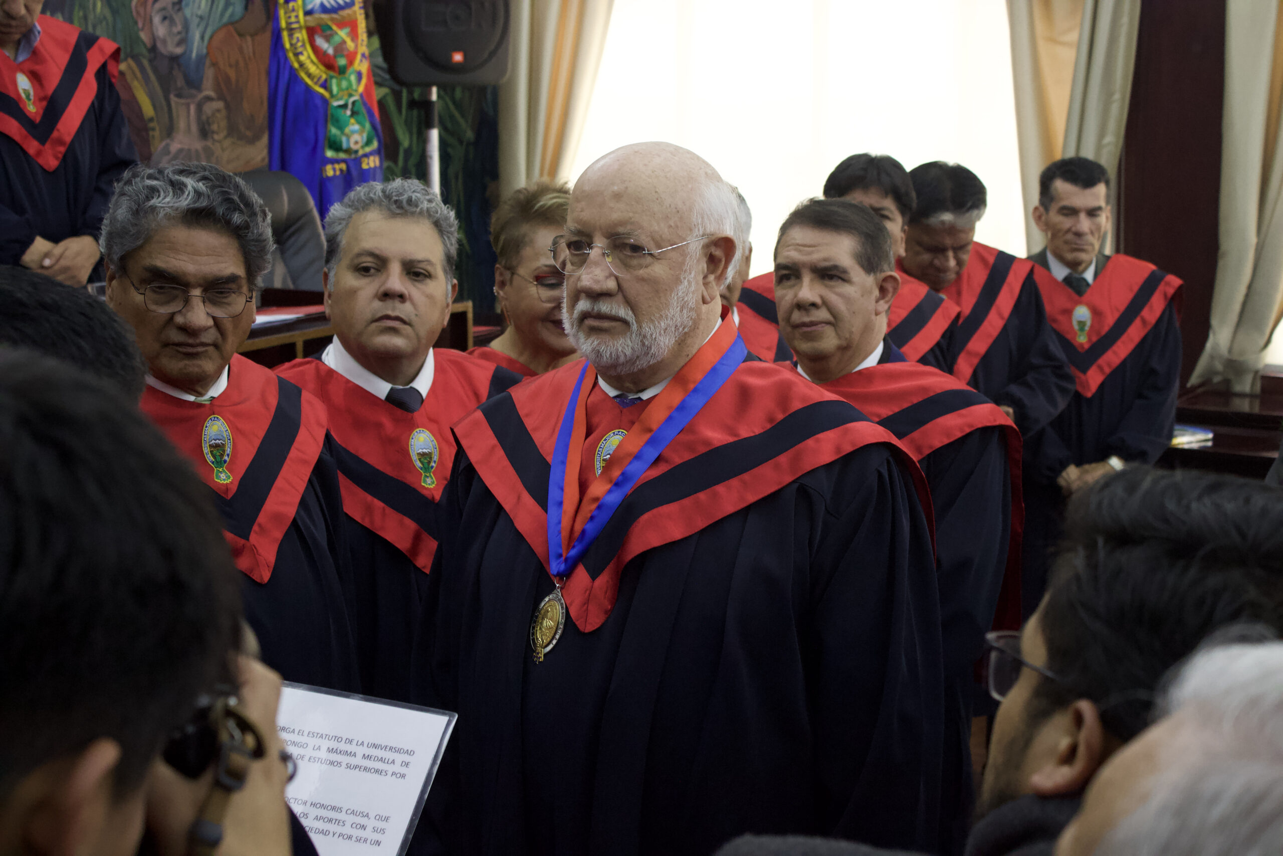 El Dr. Ramiro Moreno Baldivieso recibió el título de Doctor Honoris Causa por la Universidad Mayor de San Andrés